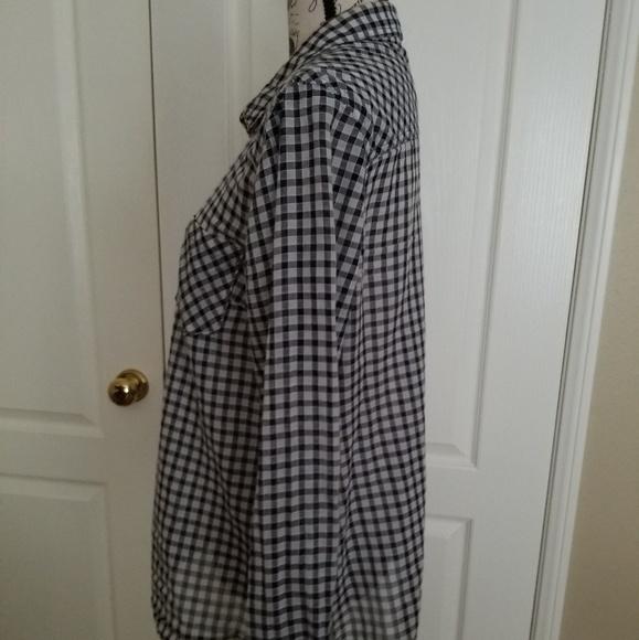 2 for $10 Merona Long Sleeve Shirt - Picture 3 of 4